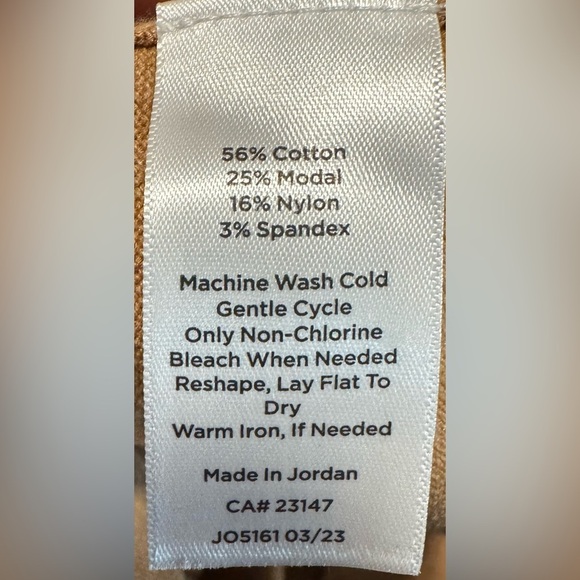 NEW Talbots Women's Plus Size 2X Camel Turtleneck Sweater Quiet Luxury Stretch - Picture 8 of 9